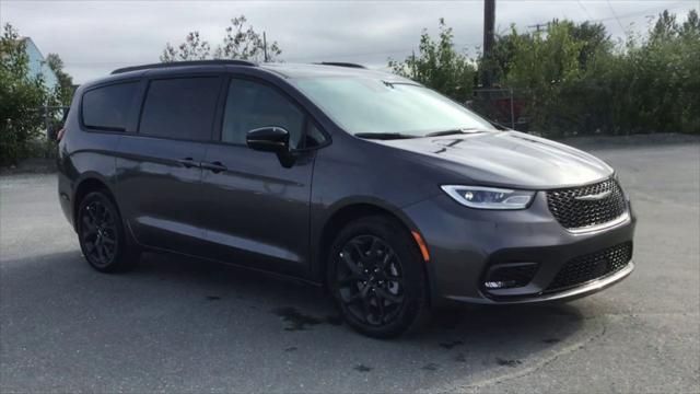 2023 Chrysler Pacifica PACIFICA LIMITED AWD