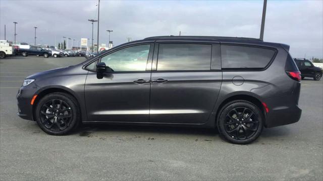 2023 Chrysler Pacifica PACIFICA LIMITED AWD