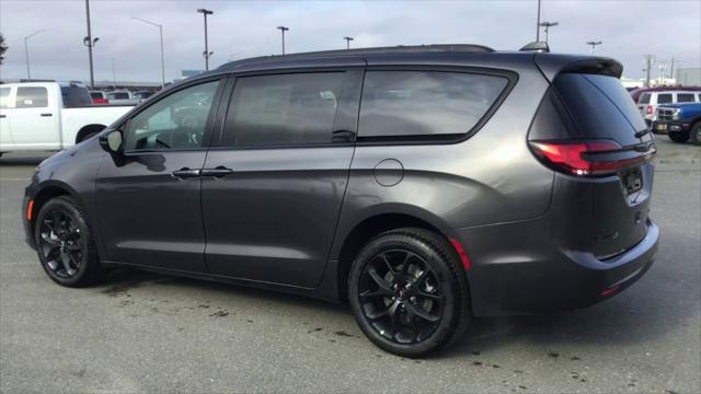 2023 Chrysler Pacifica PACIFICA LIMITED AWD
