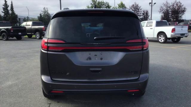 2023 Chrysler Pacifica PACIFICA LIMITED AWD