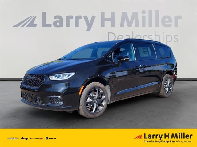 2023 Chrysler Pacifica PACIFICA LIMITED AWD