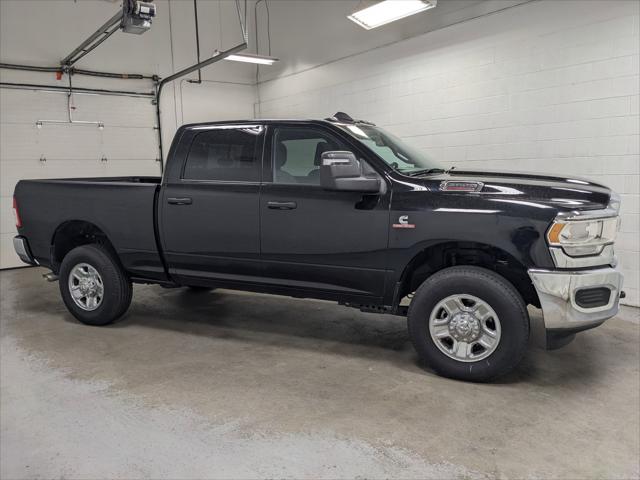 2023 RAM Ram 2500 RAM 2500 TRADESMAN CREW CAB 4X4 64 BOX