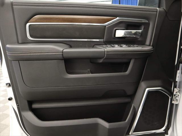 2022 RAM 2500 Laramie Crew Cab 4x4 64 Box