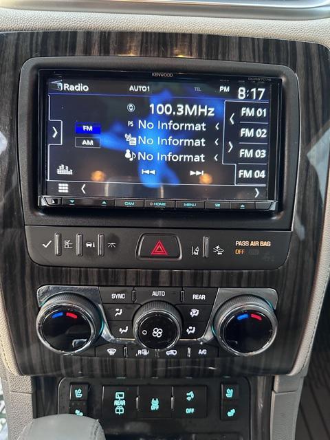 2014 Chevrolet Traverse LTZ