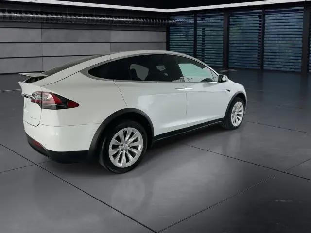 2019 Tesla Model X 75D