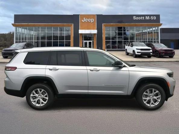 2023 Jeep Grand Cherokee GRAND CHEROKEE L LIMITED 4X4