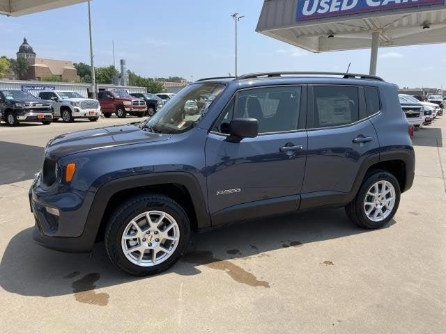 2023 Jeep Renegade RENEGADE LATITUDE 4X4 2023 Jeep Renegade RENEGADE LATITUDE 4X4