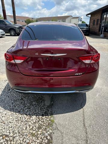 2016 Chrysler 200 Limited