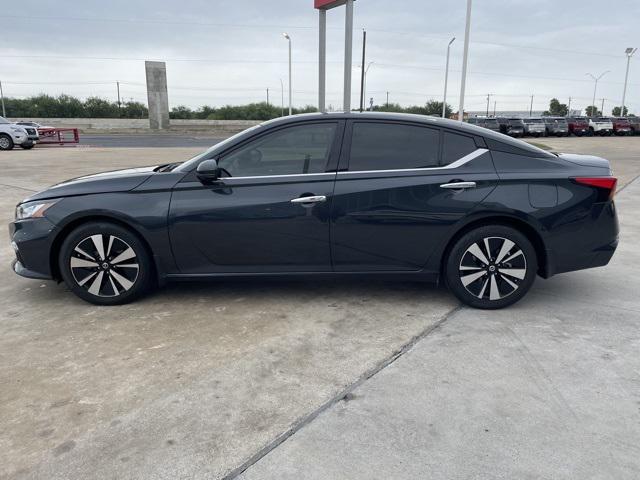 2022 Nissan Altima SL FWD