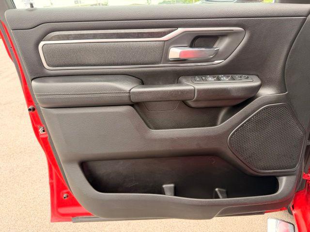 2019 Ram 1500 Big Horn/Lone Star Crew Cab 4x4 57 Box