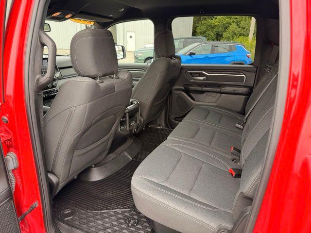 2019 Ram 1500 Big Horn/Lone Star Crew Cab 4x4 57 Box