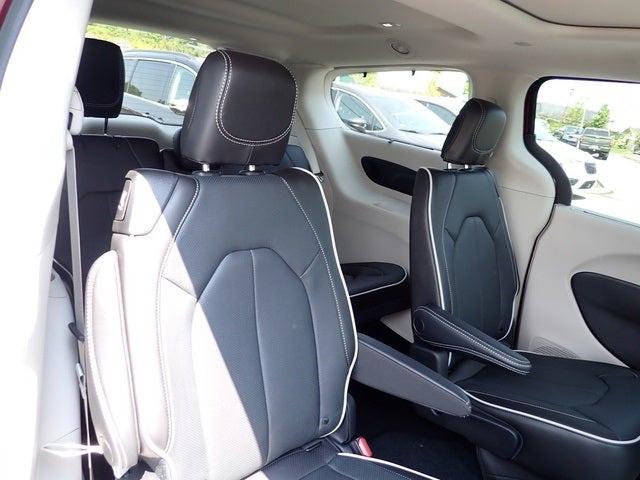 2023 Chrysler Pacifica PACIFICA LIMITED AWD