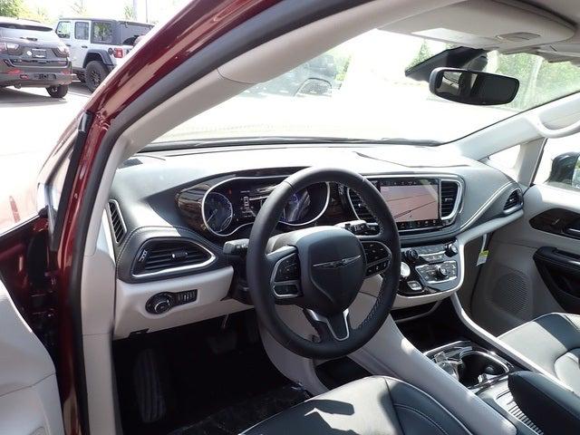 2023 Chrysler Pacifica PACIFICA LIMITED AWD