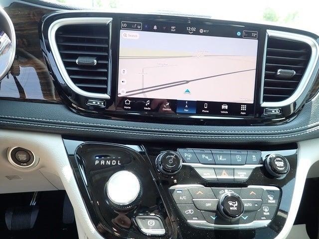 2023 Chrysler Pacifica PACIFICA LIMITED AWD