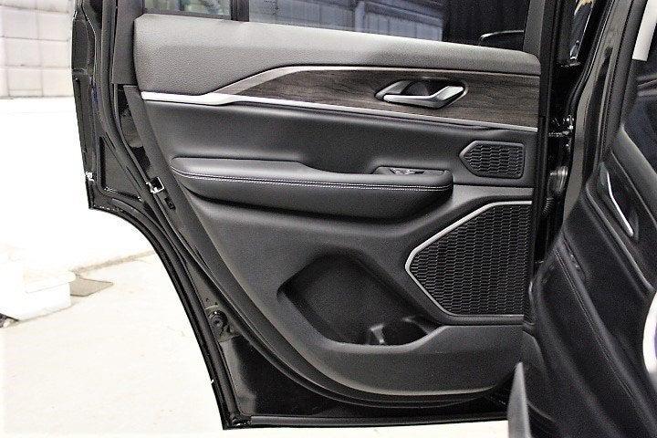 2023 Jeep Grand Cherokee GRAND CHEROKEE LIMITED 4X4