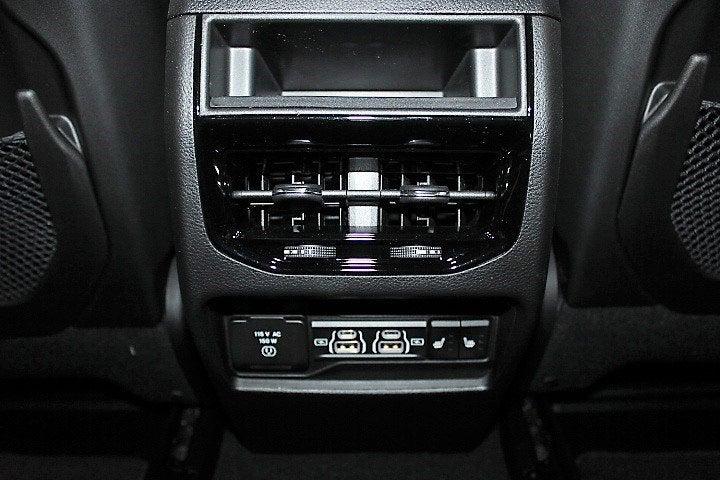 2023 Jeep Grand Cherokee GRAND CHEROKEE LIMITED 4X4