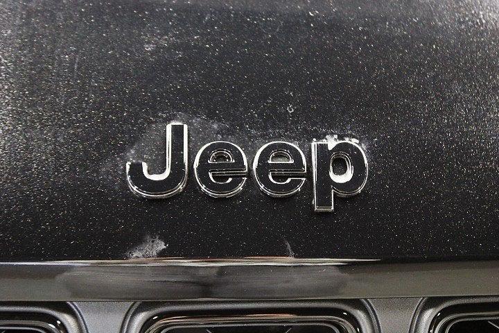 2023 Jeep Grand Cherokee GRAND CHEROKEE LIMITED 4X4