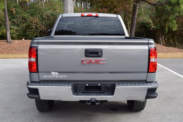 2017 GMC Sierra 1500 2WD Double Cab 143.5"