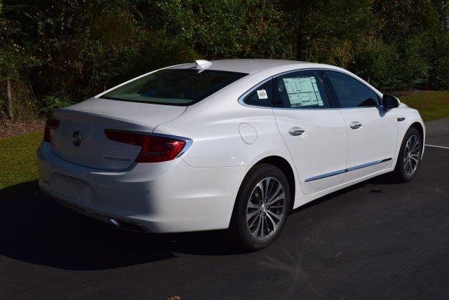 2017 Buick LaCrosse Essence