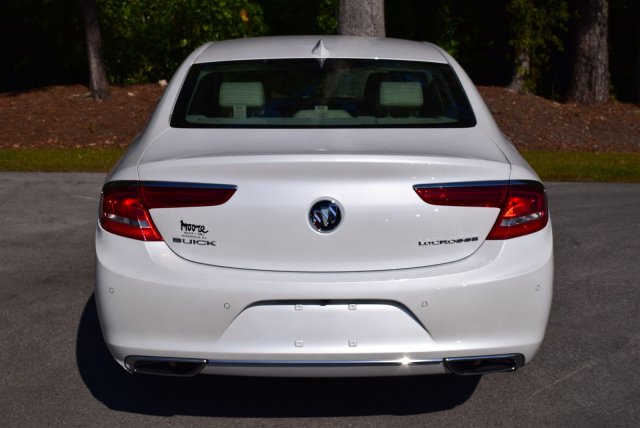 2017 Buick LaCrosse Essence