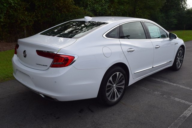 2017 Buick LaCrosse Essence