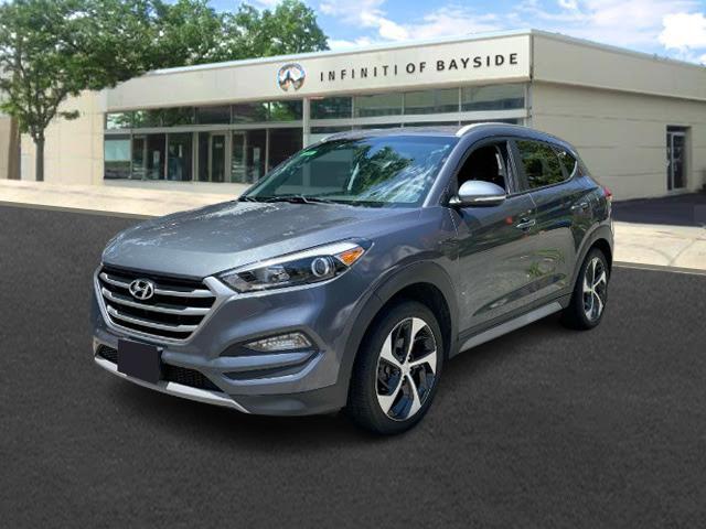 2017 Hyundai Tucson Sport [1]