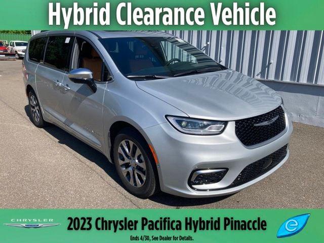 2023 Chrysler Pacifica Hybrid PACIFICA PLUG-IN HYBRID PINNACLE