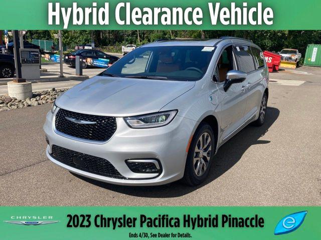 2023 Chrysler Pacifica Hybrid PACIFICA PLUG-IN HYBRID PINNACLE