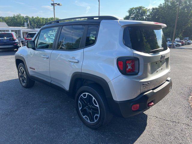 2016 Jeep Renegade Trailhawk