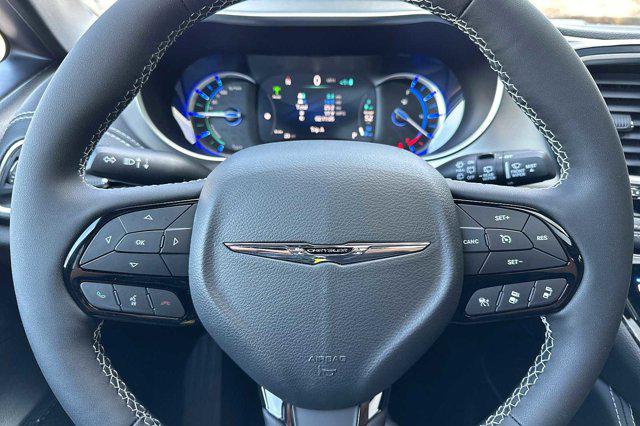 2023 Chrysler Pacifica Hybrid Limited