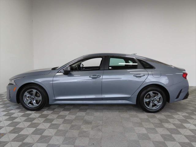 2022 Kia K5 LXS