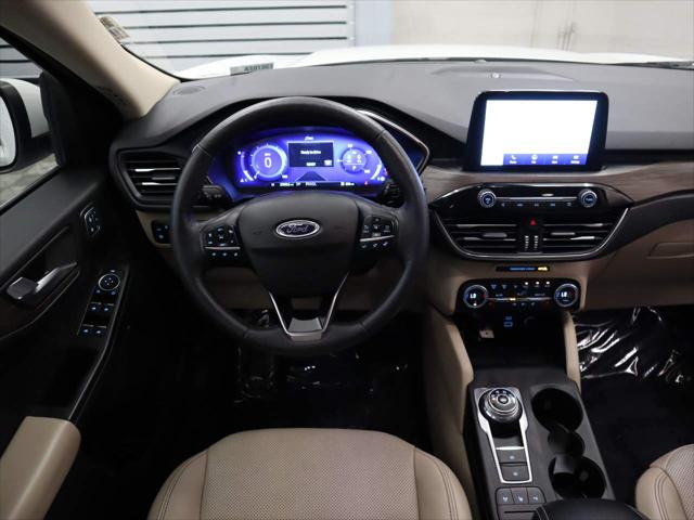 2020 Ford Escape Titanium Hybrid