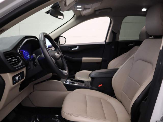 2020 Ford Escape Titanium Hybrid