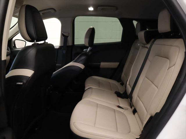 2020 Ford Escape Titanium Hybrid