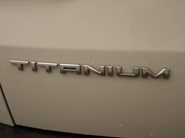 2020 Ford Escape Titanium Hybrid