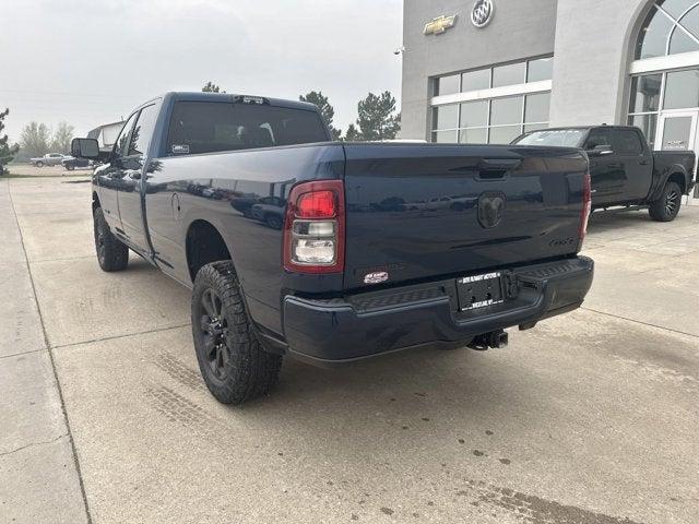 2022 RAM 3500 Big Horn Crew Cab 4x4 8 Box
