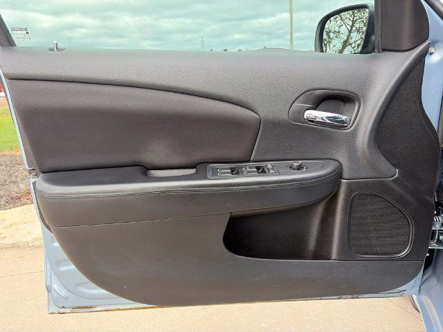 2014 Chrysler 200 Touring