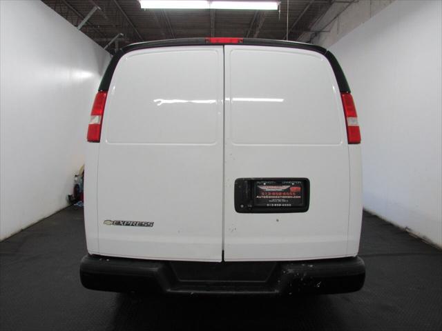 2019 Chevrolet Express Work Van
