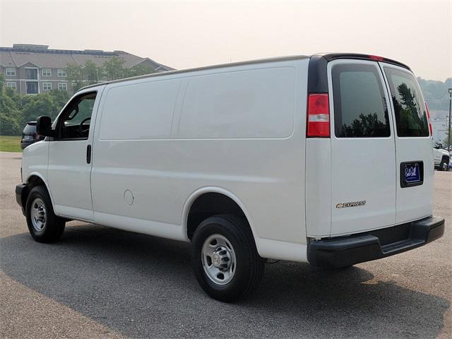 2020 Chevrolet Express Cargo Van RWD 2500 Regular Wheelbase WT