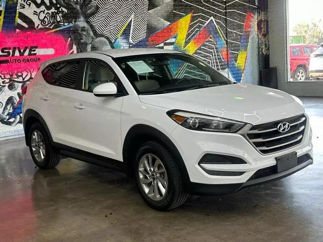 2016 Hyundai Tucson SE