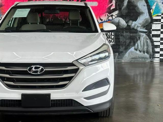 2016 Hyundai Tucson SE