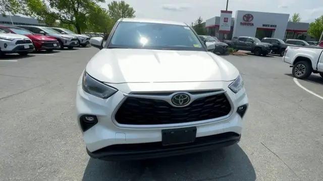 2021 Toyota Highlander LE