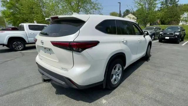 2021 Toyota Highlander LE