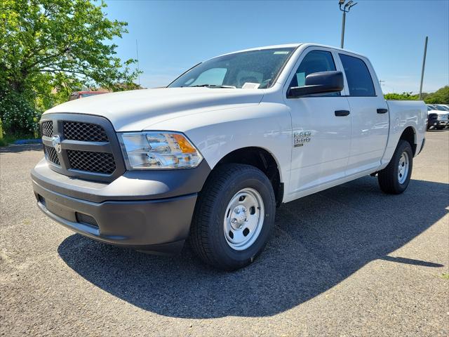 2023 RAM Ram 1500 Classic RAM 1500 CLASSIC TRADESMAN CREW CAB 4X4 57 BOX