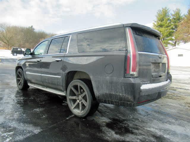 2015 Cadillac Escalade ESV Luxury