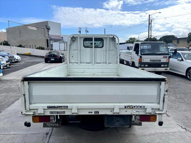 1997 Toyota Toyoace S Truck