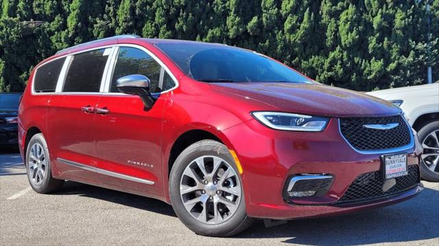 New 2023 Chrysler Pacifica Pinnacle AWD Specs | J.D. Power