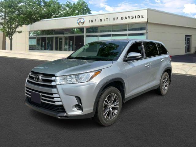 2019 Toyota Highlander LE [4]
