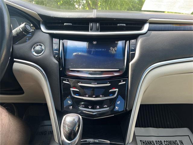 2013 Cadillac XTS Platinum
