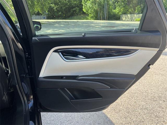 2013 Cadillac XTS Platinum